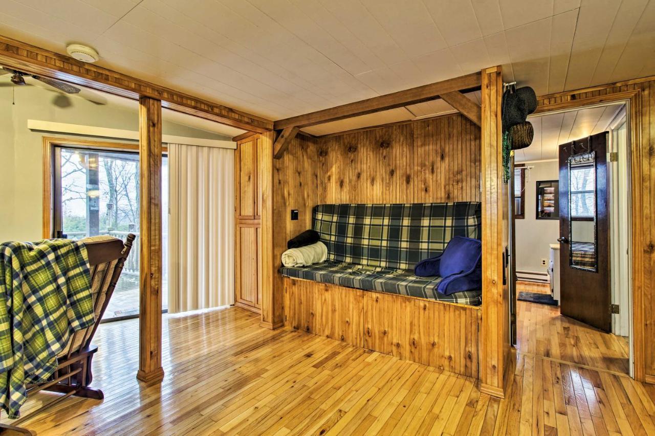 Rustic Stockton Lake Cabin Half Mile To Boat Ramp! Екстер'єр фото