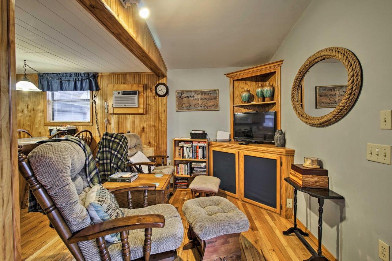 Rustic Stockton Lake Cabin Half Mile To Boat Ramp! Екстер'єр фото