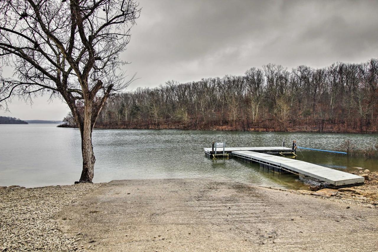 Rustic Stockton Lake Cabin Half Mile To Boat Ramp! Екстер'єр фото